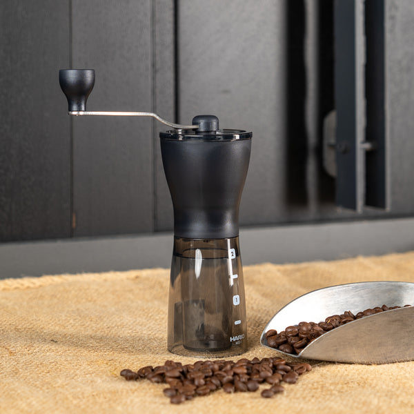 Hario Mini Mill Slim Handmühle (MSS-1B) - Kaffeesack. Die Rösterei